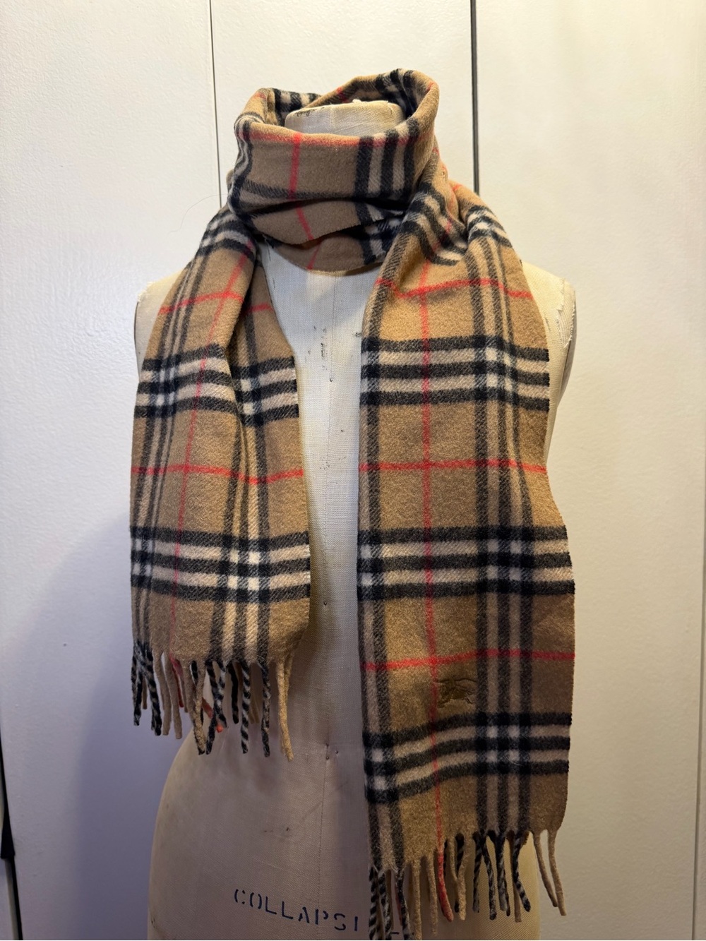 Burberry Beige Nova Check Classic Scarf Wool - Picture 6 of 9